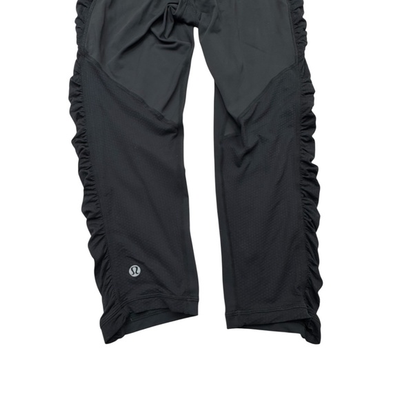 Lululemon Run In The Sun Crop Leggings - Picture 3 of 11